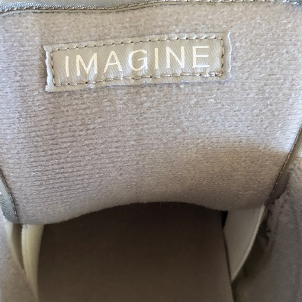 Jordan Men's White and Gray Sneakers - Picture 4 of 5